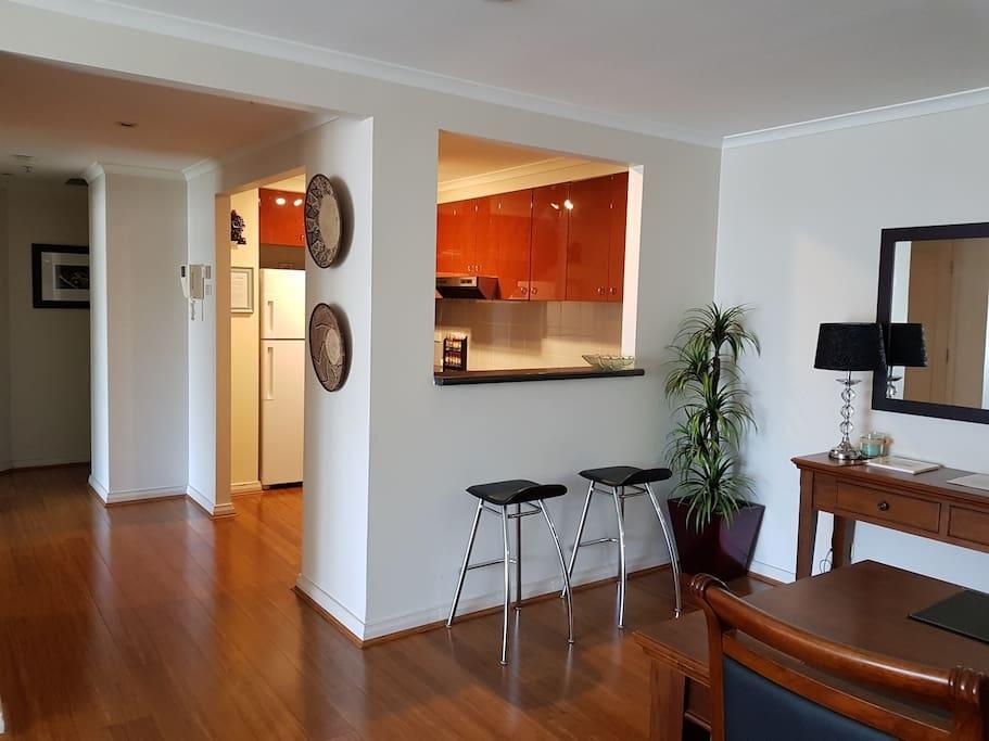 Darling Harbour 2 Bedroom Apartment Сидней Экстерьер фото